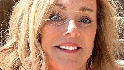Marianne Dryer headshot